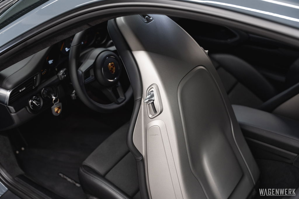 Porsche 991 GT3 Touring