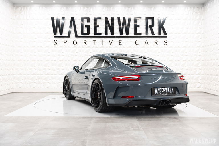 Porsche 991 GT3 Touring
