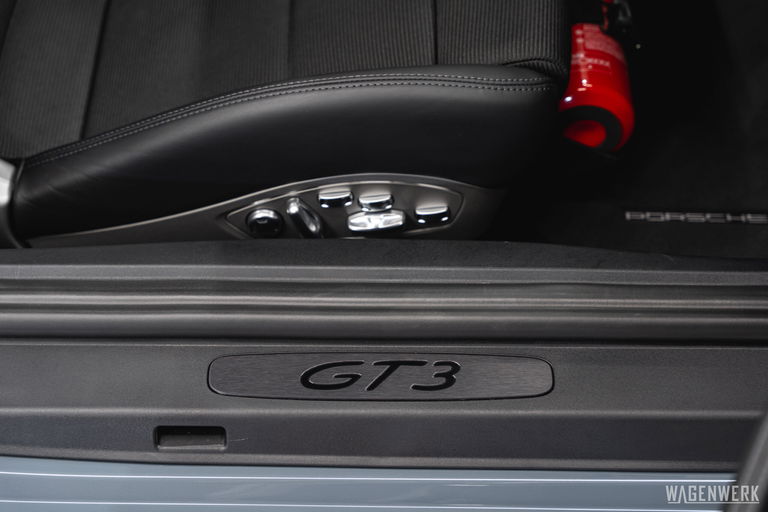 Porsche 991 GT3 Touring