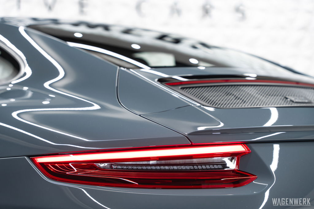 Porsche 991 GT3 Touring