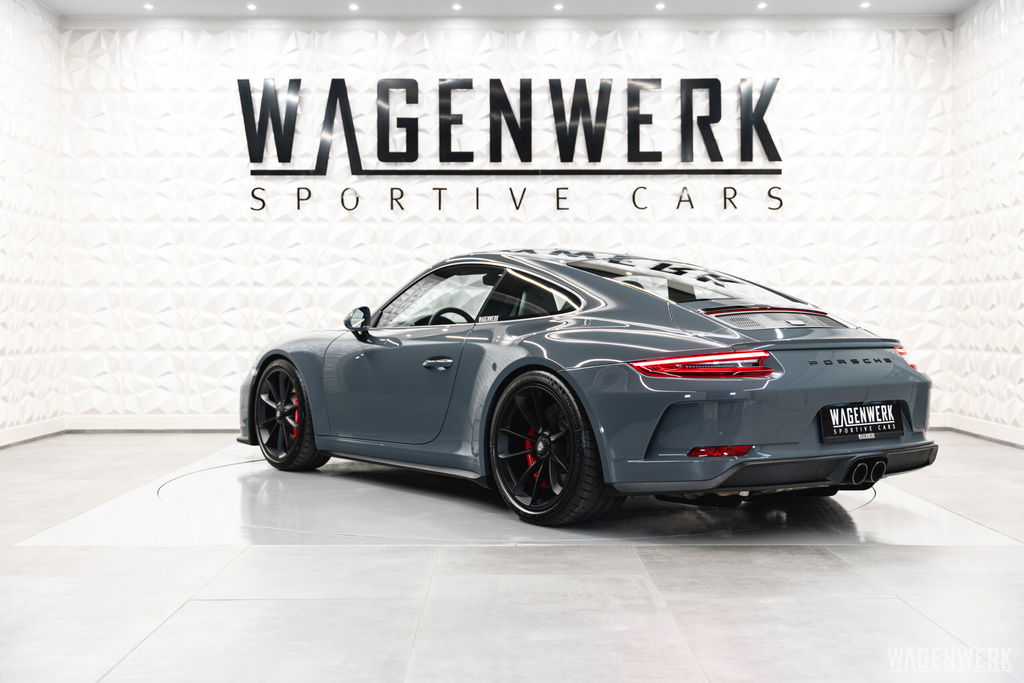 Porsche 991 GT3 Touring