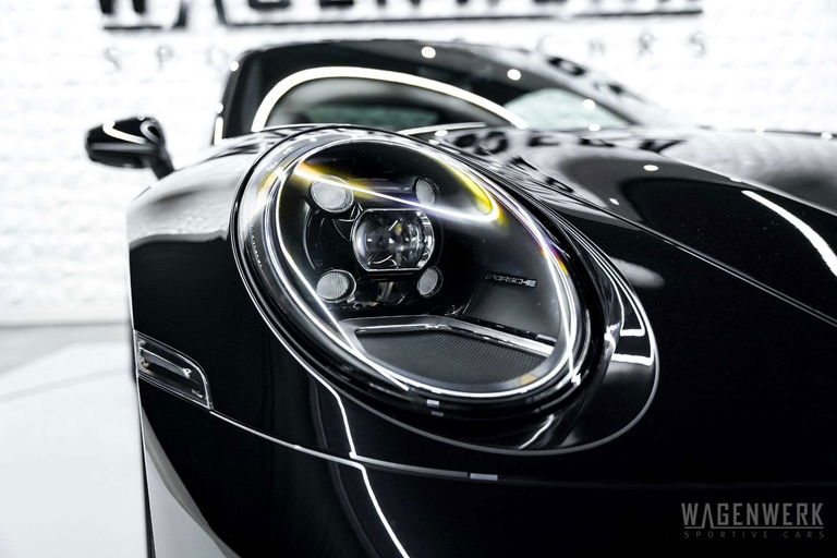 Porsche 992 Carrera S