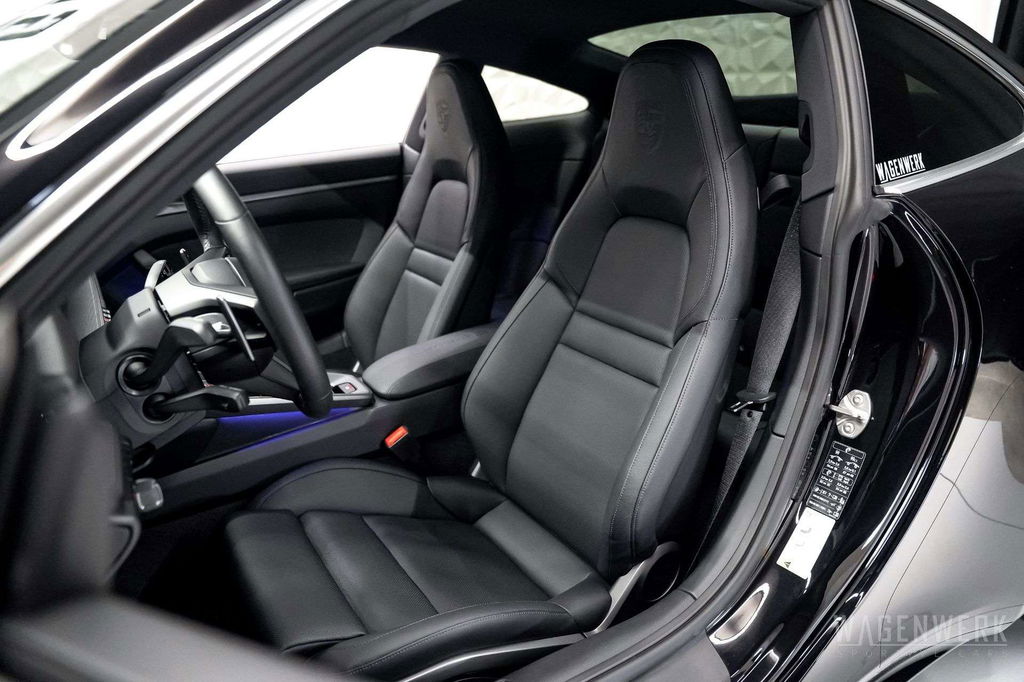 Porsche 992 Carrera S