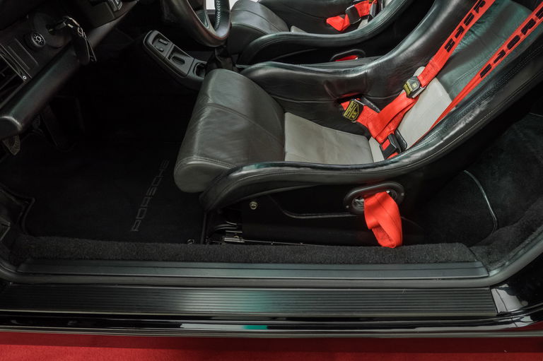 Porsche 964 Carrera RS