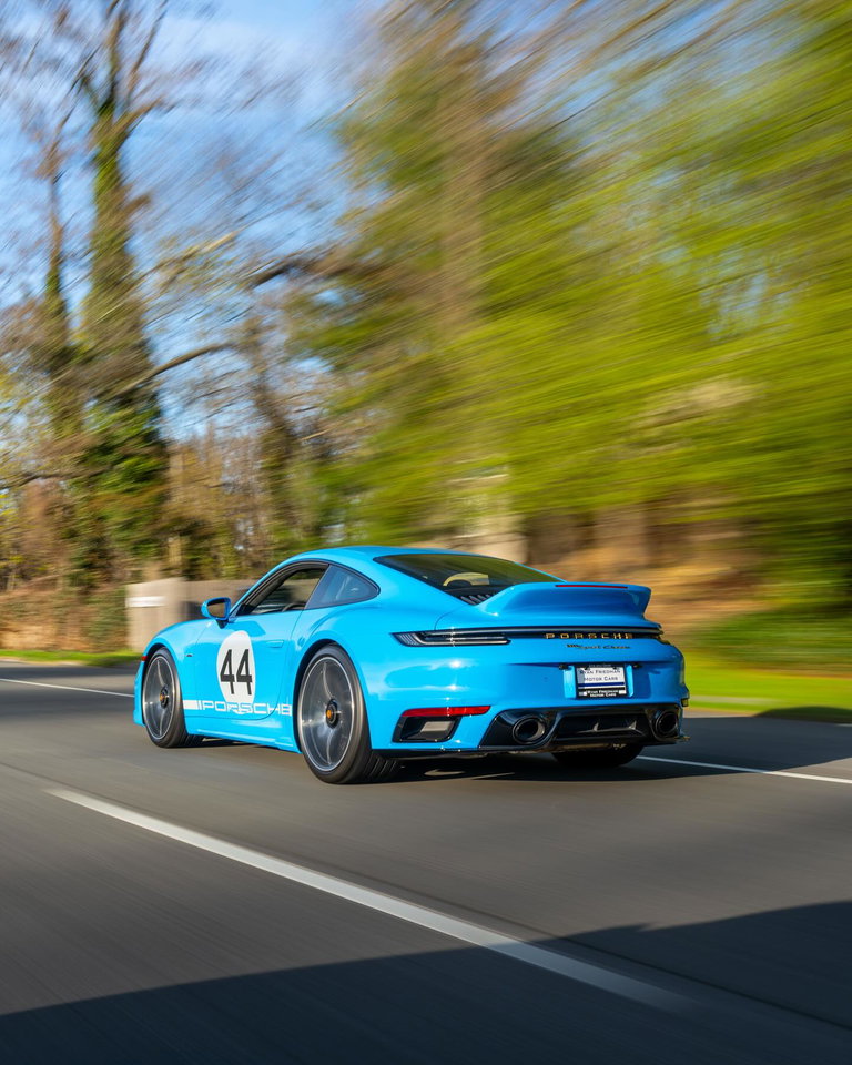 Porsche 992 Sport Classic