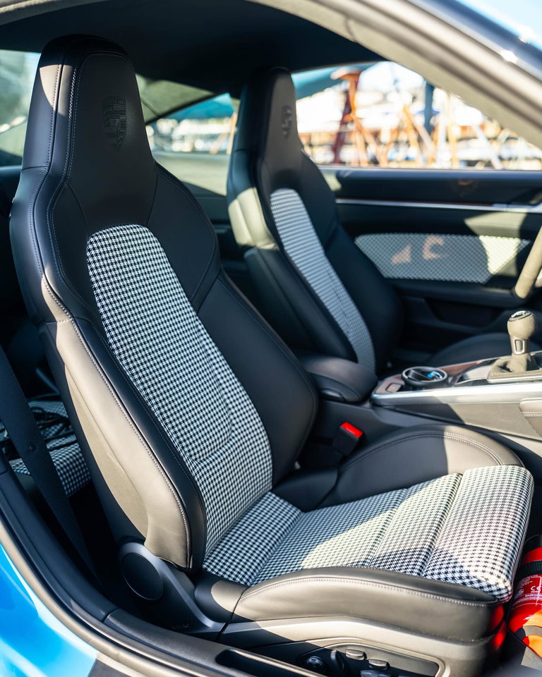 Porsche 992 Sport Classic