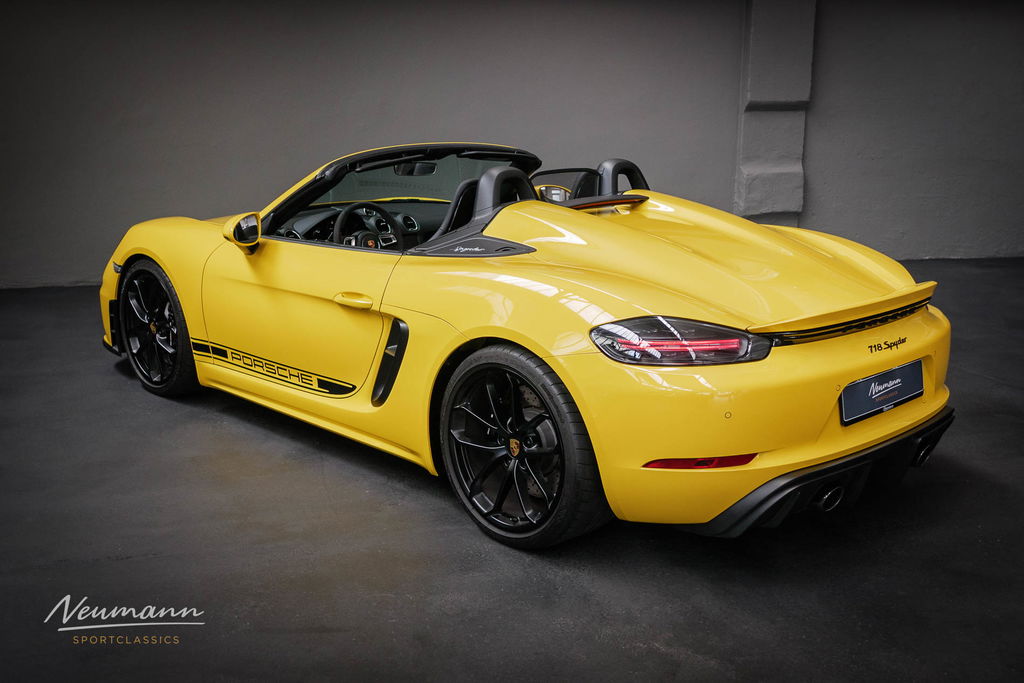 Porsche 718 Spyder