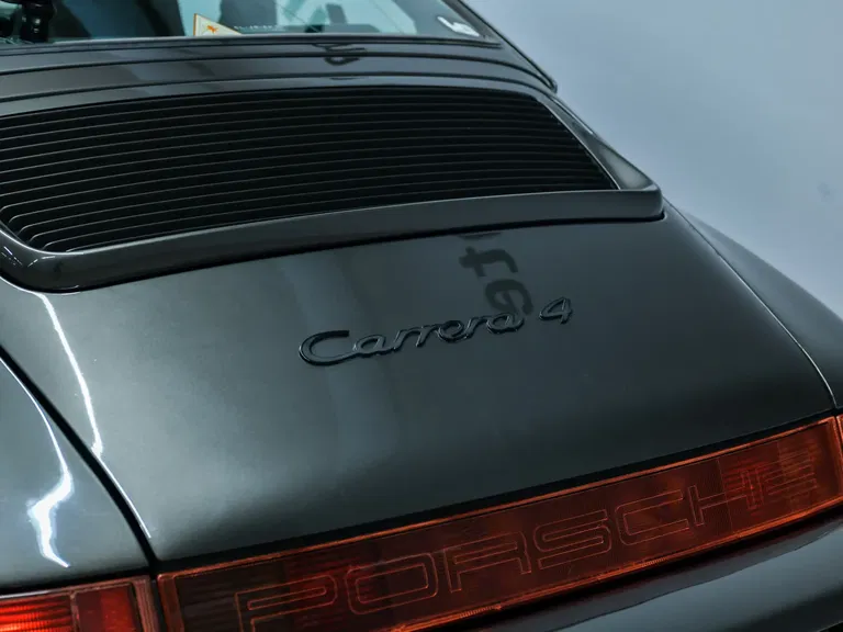 Porsche 964 Carrera 4