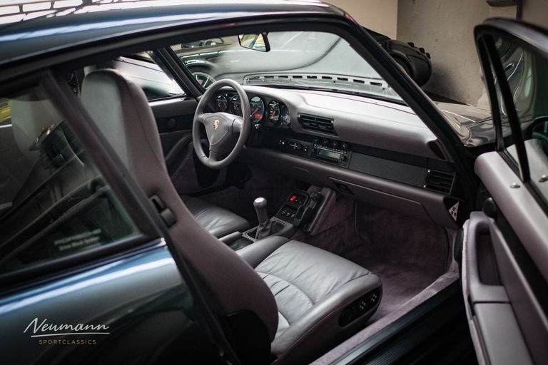 Porsche 993 Carrera 4S