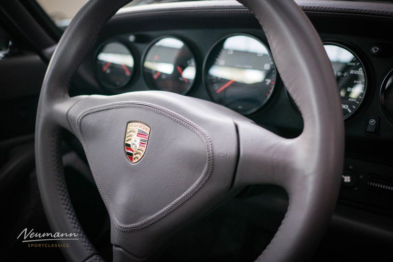 Porsche 993 Carrera 4S