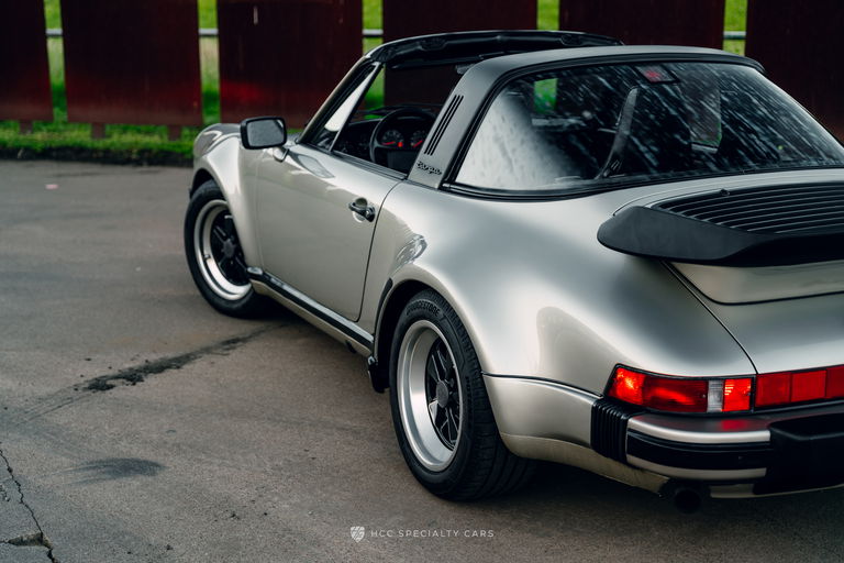 Porsche 911 Carrera 3.2 WTL