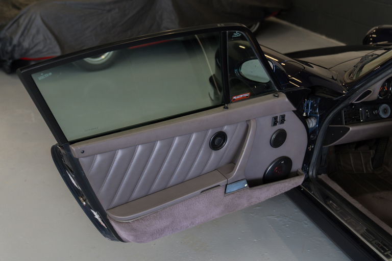 Porsche 964 Carrera 4