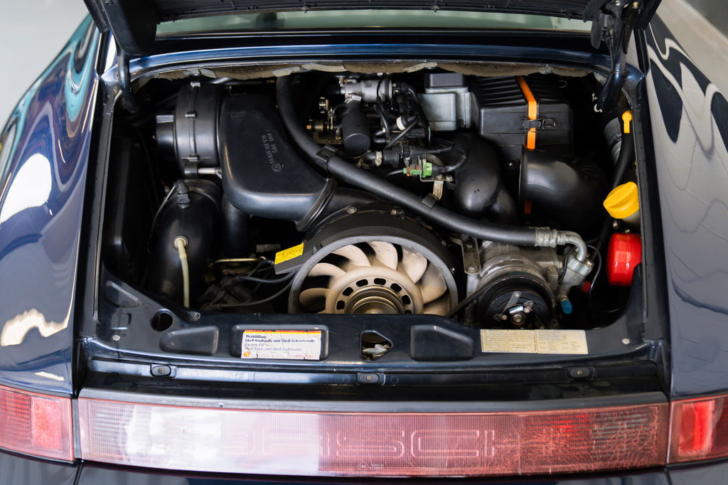 Porsche 964 Carrera 4