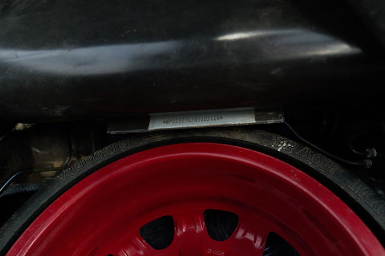 Porsche 964 Carrera 4