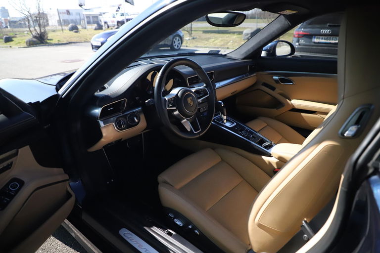 Porsche 991.2 Carrera 4