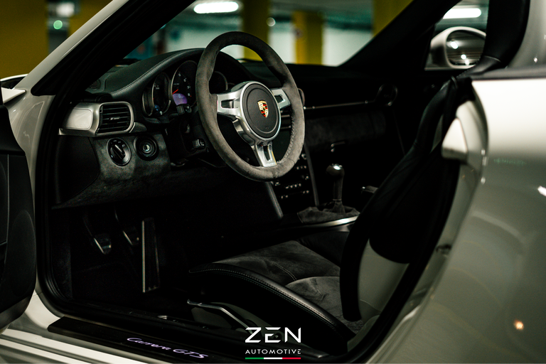 Porsche 997.2 Carrera GTS