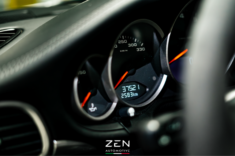 Porsche 997.2 Carrera GTS