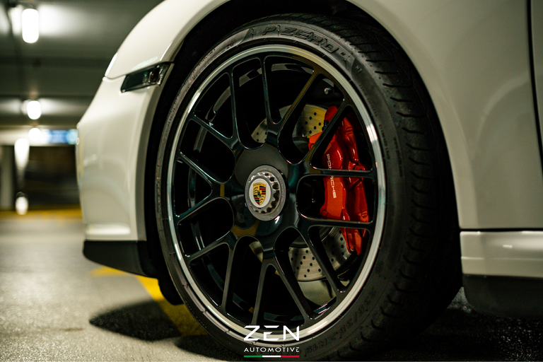 Porsche 997.2 Carrera GTS