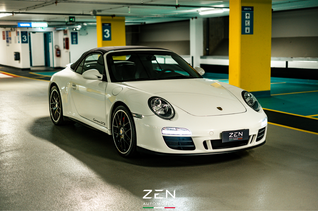 Porsche 997.2 Carrera GTS