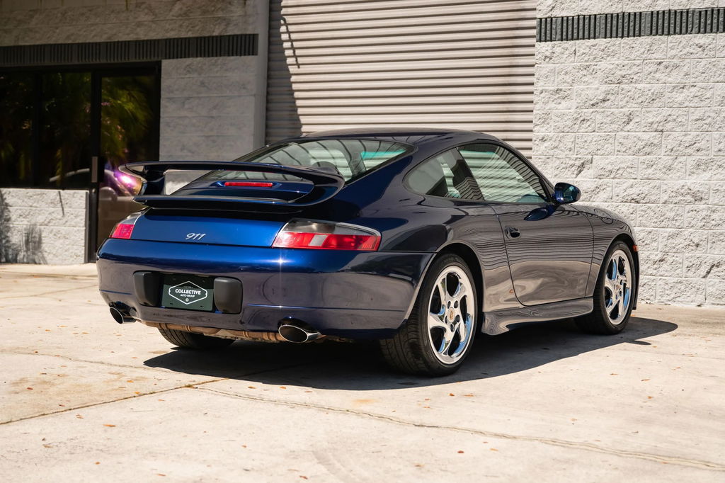 Porsche 996 Carrera