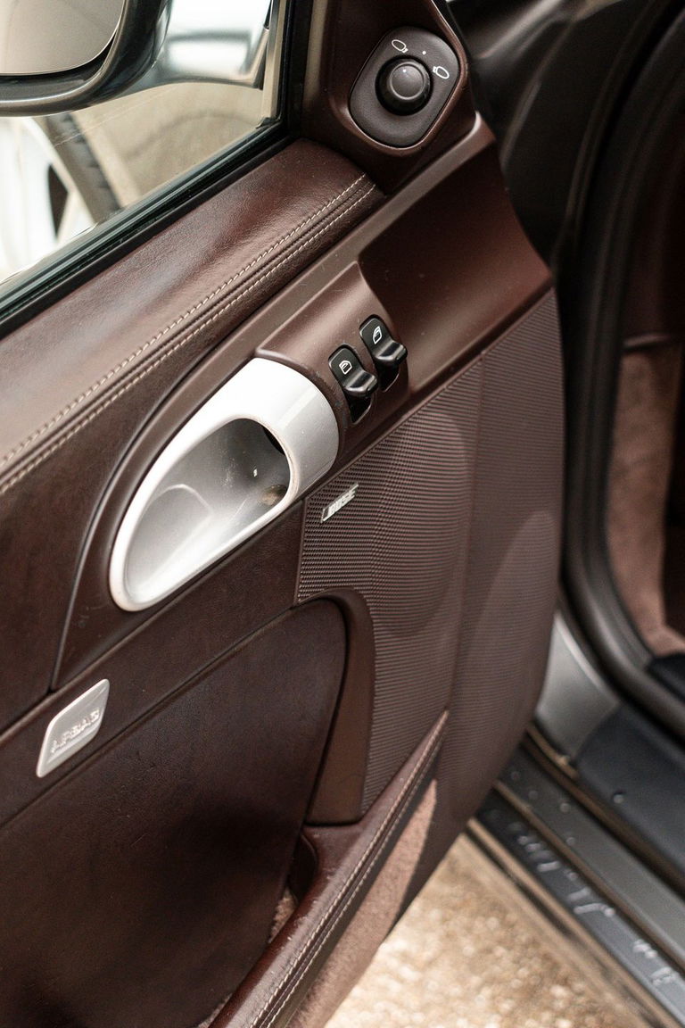 Porsche 987 Cayman S