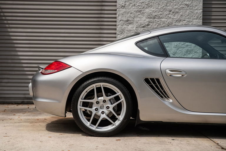 Porsche 987 Cayman