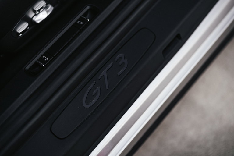 Porsche 991 GT3 Touring