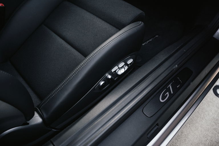 Porsche 991 GT3 Touring