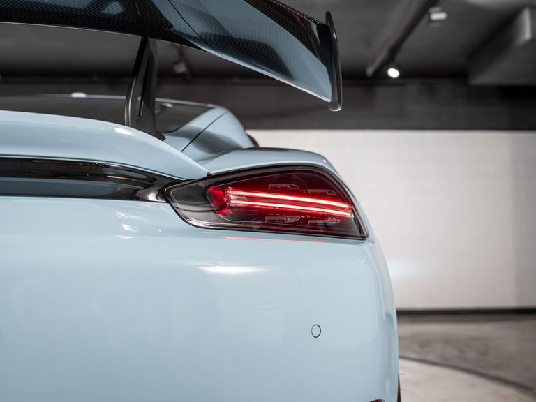 Porsche 718 Cayman GT4 RS