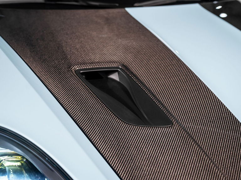 Porsche 718 Cayman GT4 RS