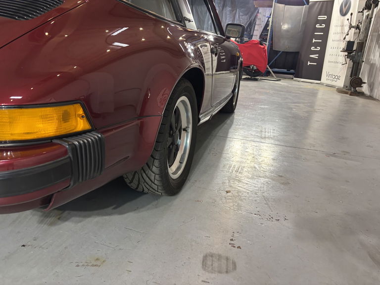 Porsche 911 SC