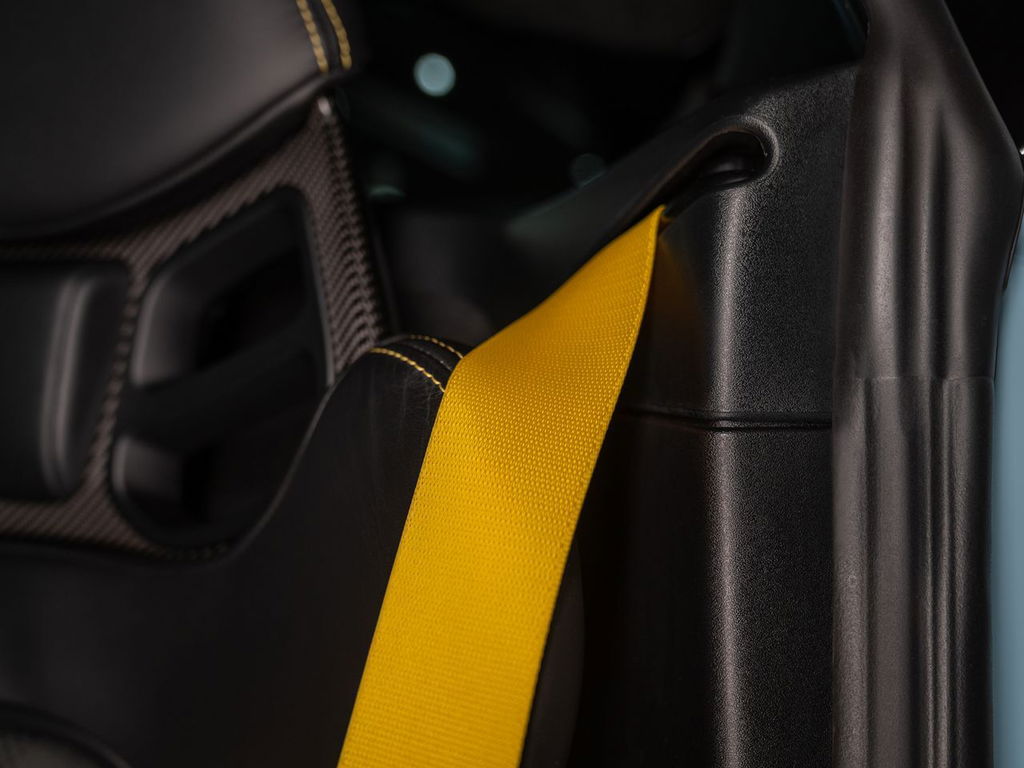 Porsche 718 Cayman GT4 RS