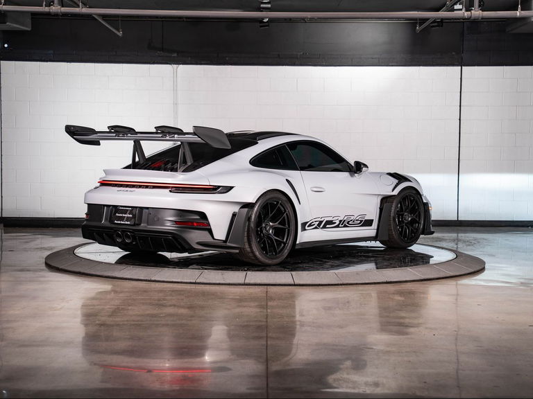 Porsche 992 GT3 RS
