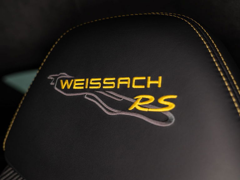 Porsche 718 Cayman GT4 RS