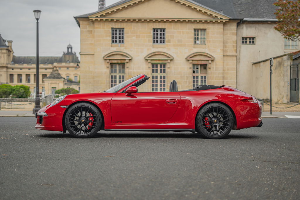 Porsche 991 Carrera GTS