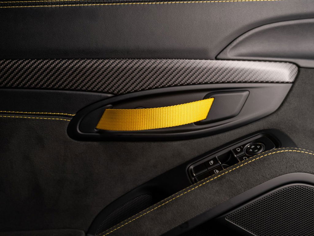 Porsche 718 Cayman GT4 RS