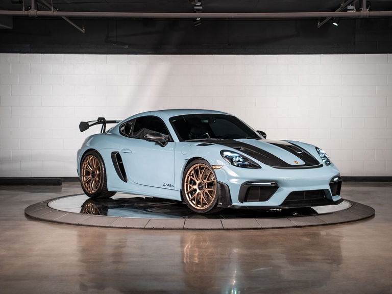 Porsche 718 Cayman GT4 RS