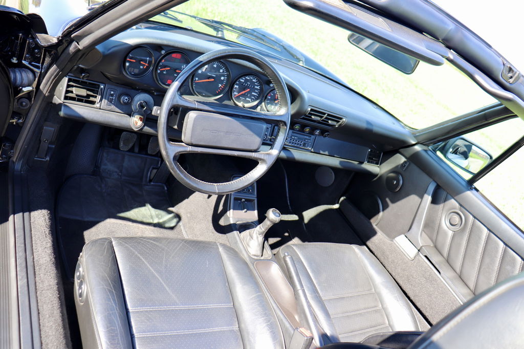 Porsche 964 Carrera 2