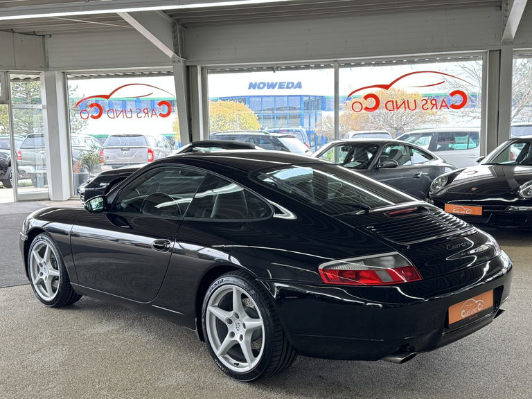 Porsche 996 Carrera