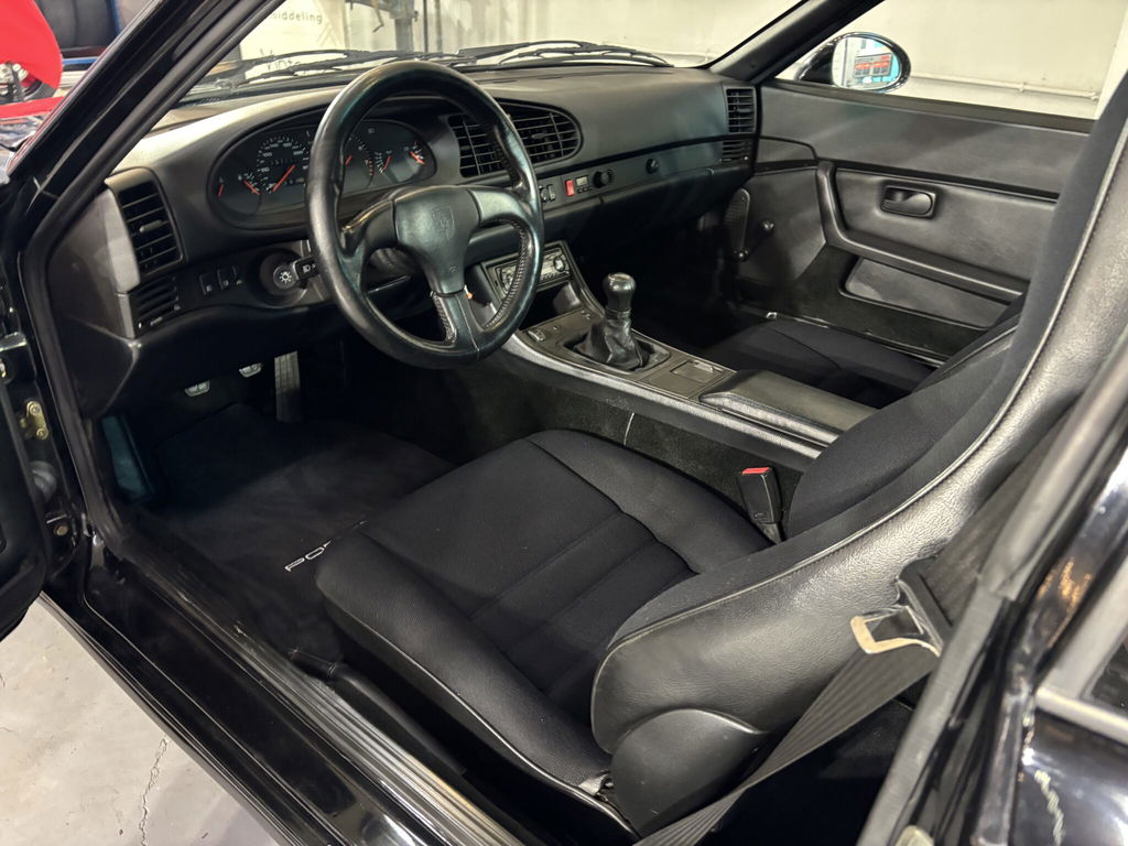 Porsche 968 Club Sport