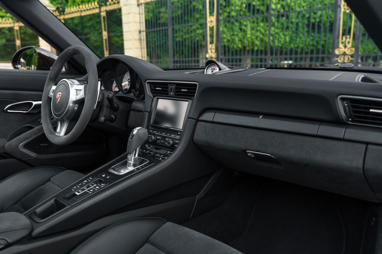 Porsche 991 Carrera GTS