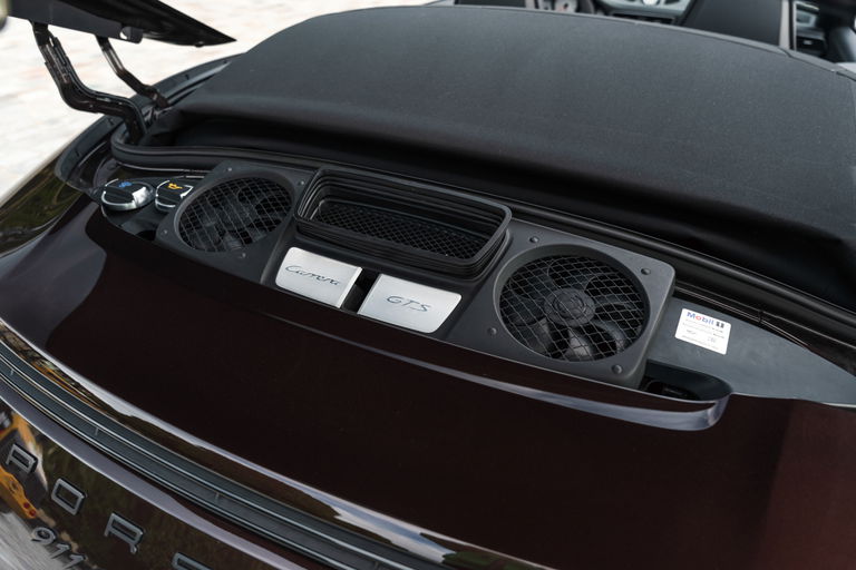 Porsche 991 Carrera GTS