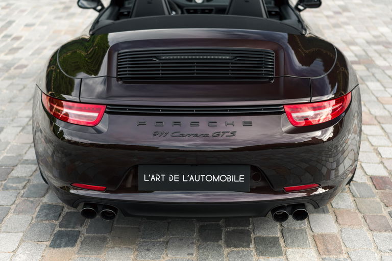 Porsche 991 Carrera GTS