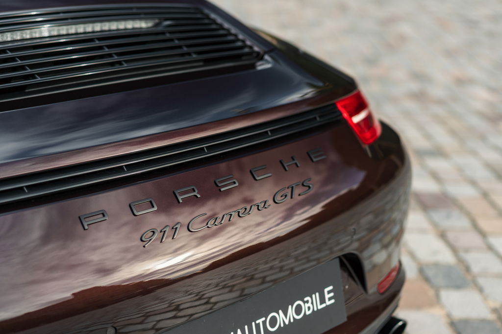 Porsche 991 Carrera GTS