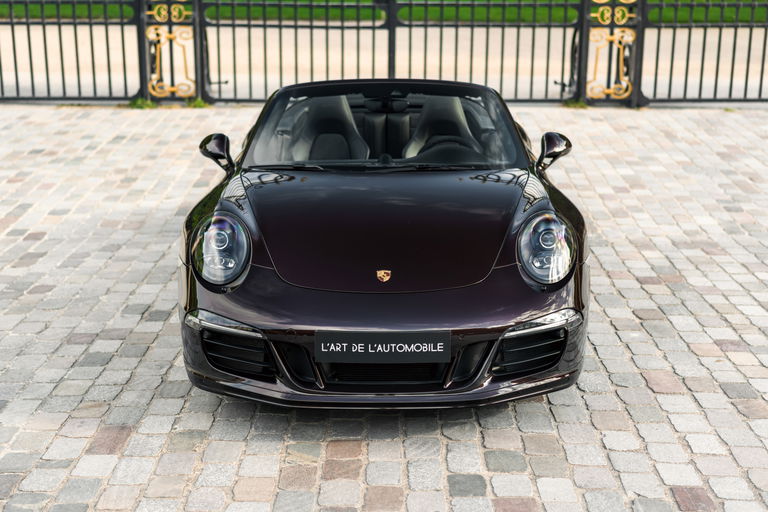 Porsche 991 Carrera GTS