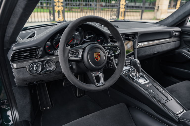 Porsche 991.2 Carrera 4 GTS