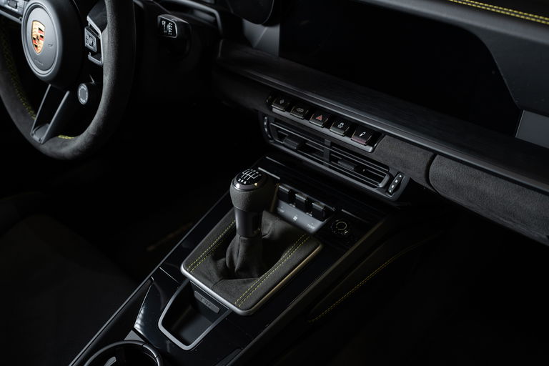 Porsche 992 Carrera GTS