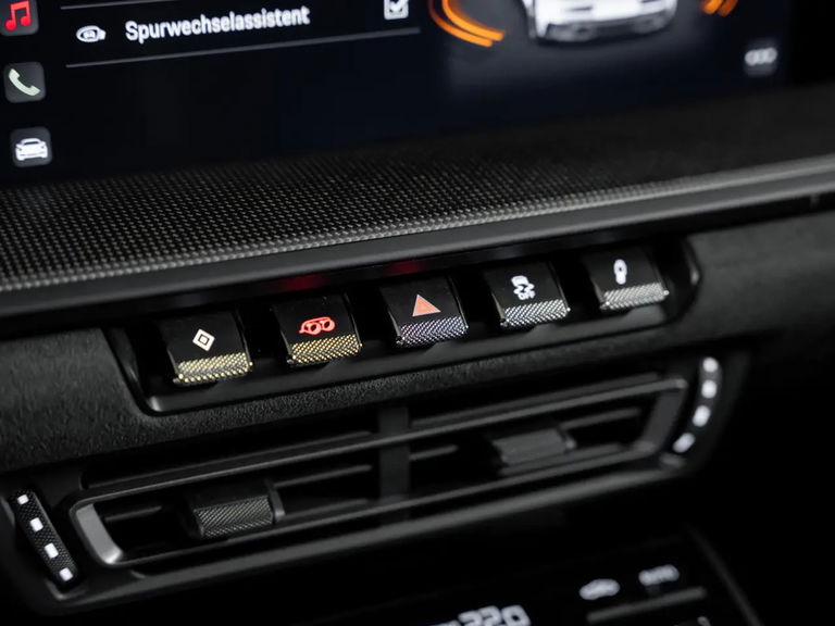 Porsche 992 Carrera GTS