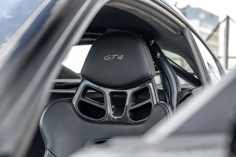 Porsche 981 Cayman GT4