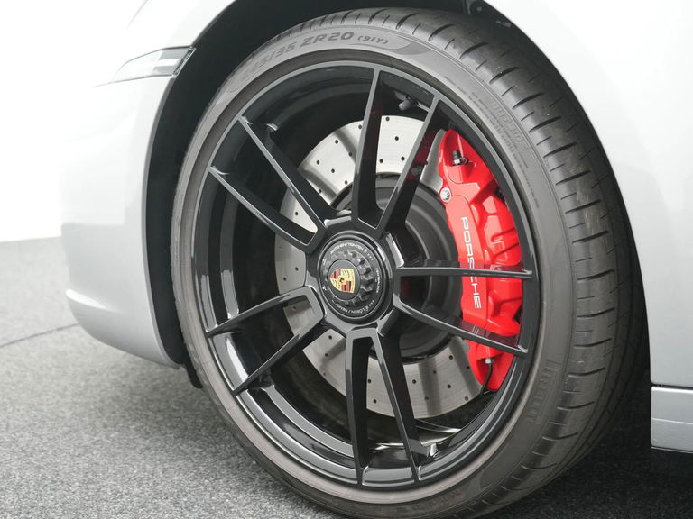 Porsche 992 Targa 4 GTS